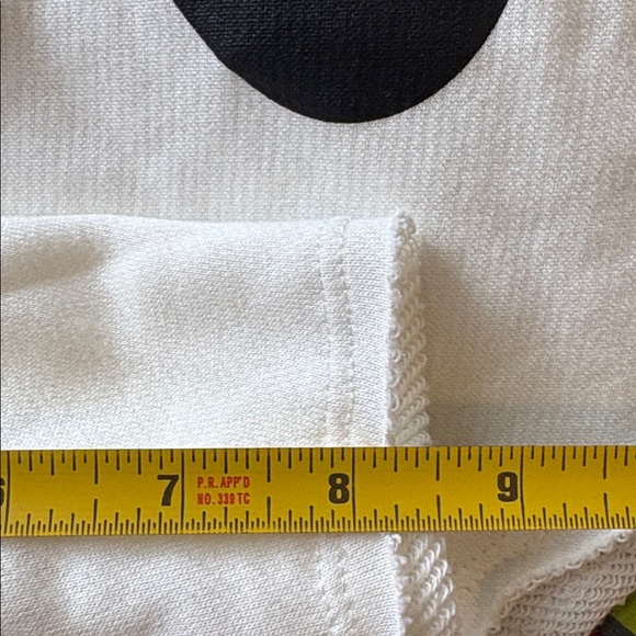 Nike Ivory Shorts Swoosh size large big logo cream black new with tags - Picture 13 of 14